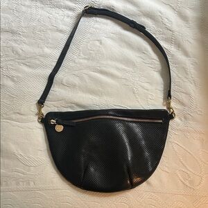 Clare V Grande Fanny Black Perf